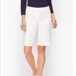 Talbots perfect short size 4     10.5" inseam